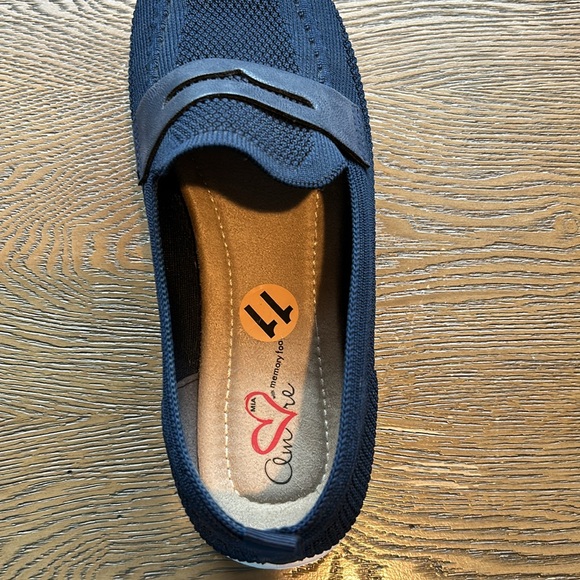 MIA Amore Slip-on Navy Blue Sneaker - Picture 5 of 6